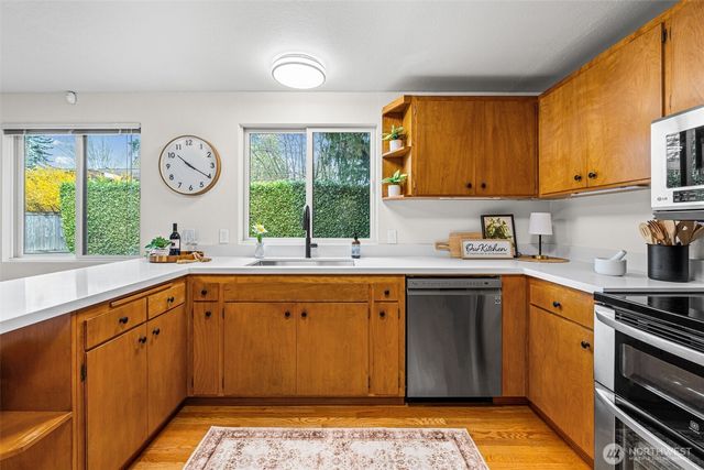 2204 SW 308th Street, Federal Way, WA 98023