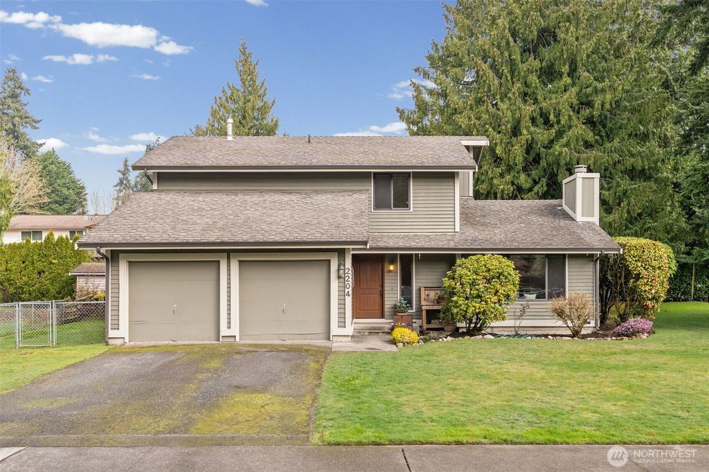 2204 SW 308th Street, Federal Way, WA 98023