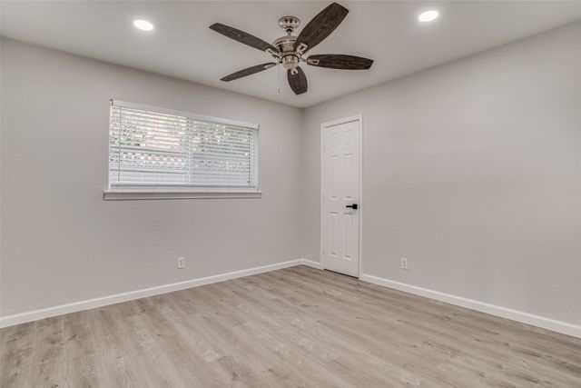 5444 Gaston Avenue 102, Dallas, TX 75214
