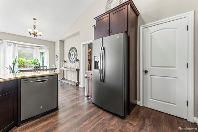 751 Nelson William Drive, Update, MI 48462