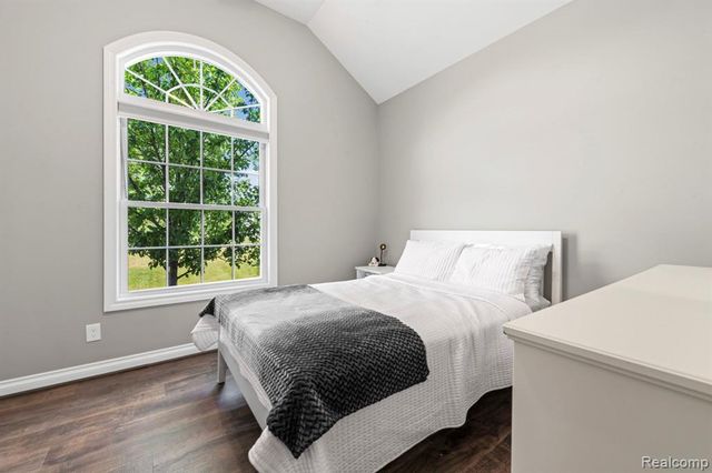 751 Nelson William Drive, Update, MI 48462