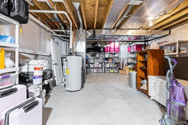 751 Nelson William Drive, Update, MI 48462
