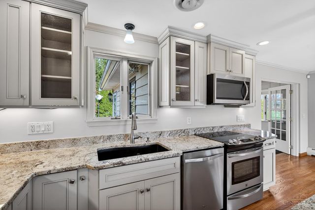 11520 Edgewood Road, Harrison, OH 45030