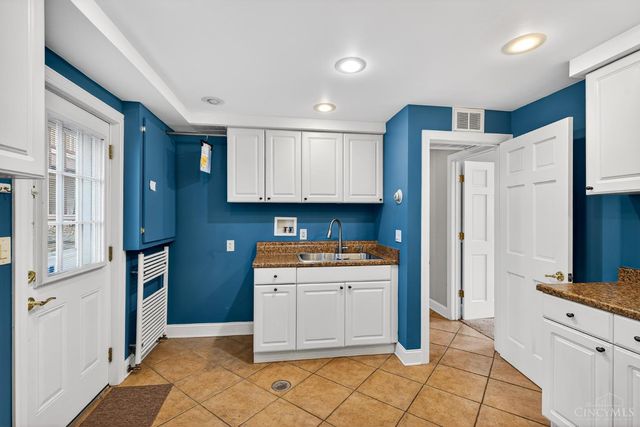 11520 Edgewood Road, Harrison, OH 45030