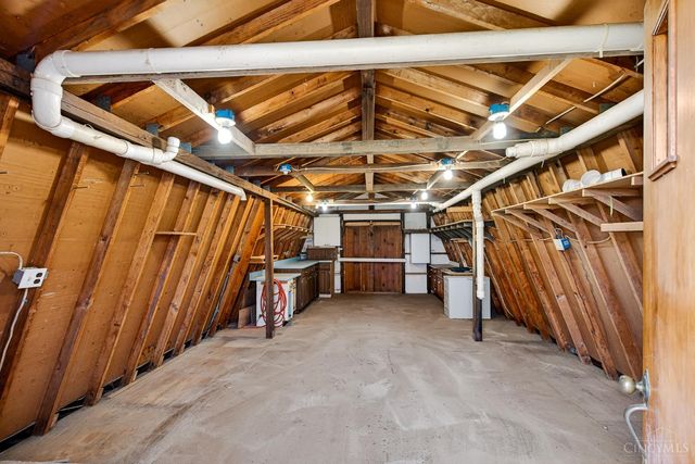 11520 Edgewood Road, Harrison, OH 45030