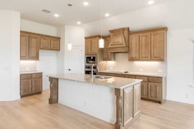 264 Coronado Court, Granbury, TX 76049