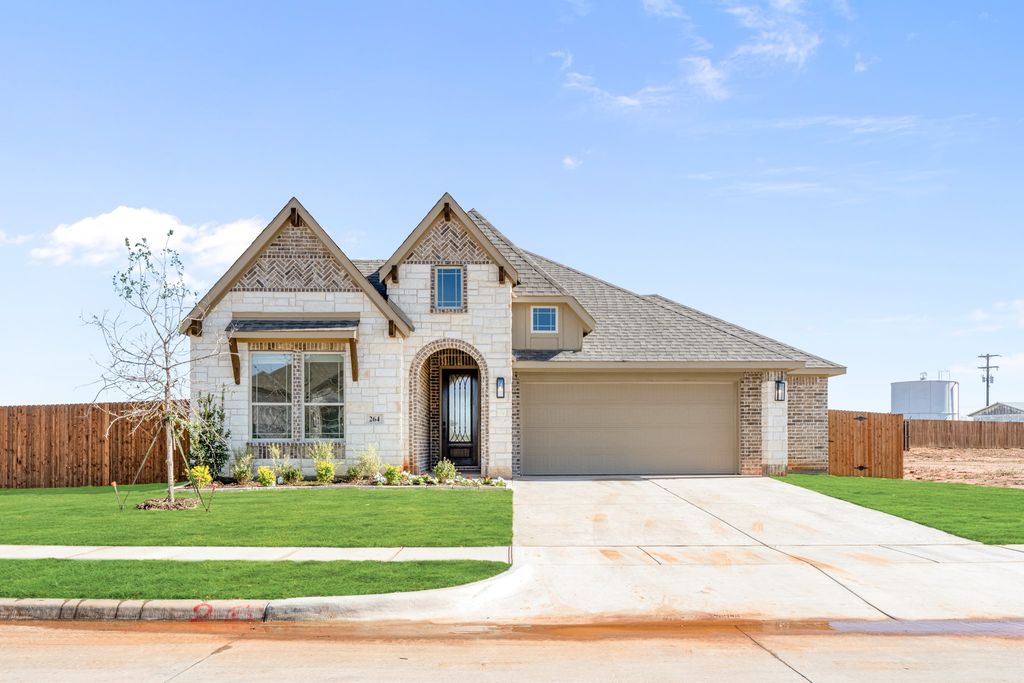 264 Coronado Court, Granbury, TX 76049