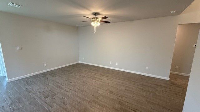 1948 PREAKNESS Drive, Granbury, TX 76049