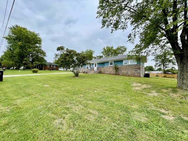 108 Jennings Dr, Hendersonville, TN 37075