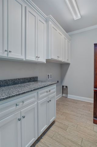 214 Roanoke Circle, Benton, LA 71006