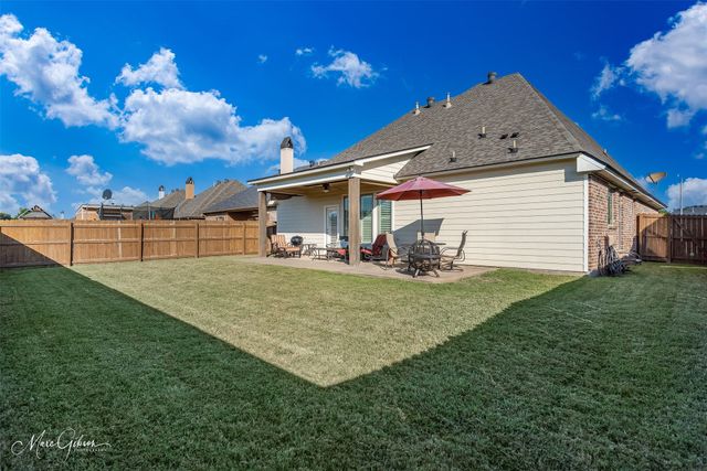 214 Roanoke Circle, Benton, LA 71006