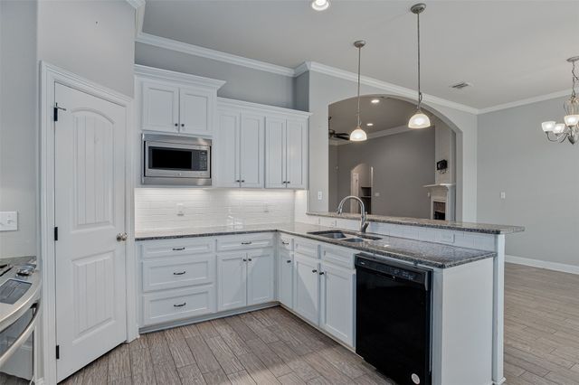 214 Roanoke Circle, Benton, LA 71006