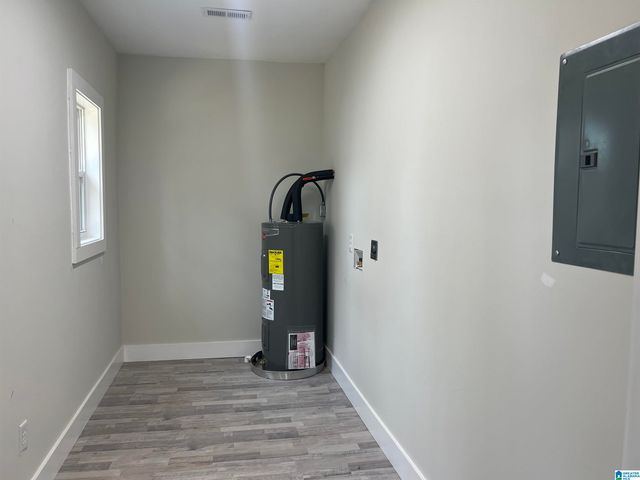 820 SOUTH STREET E, Talladega, AL 35160