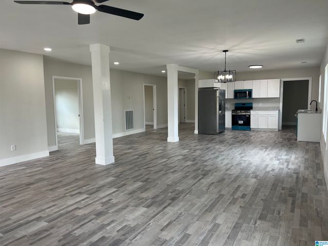 820 SOUTH STREET E, Talladega, AL 35160