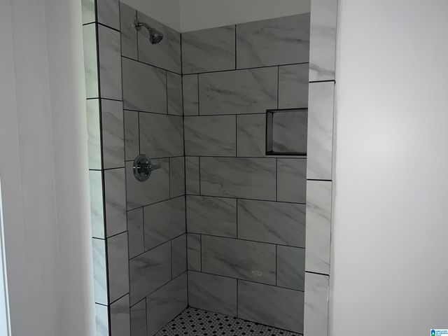 820 SOUTH STREET E, Talladega, AL 35160