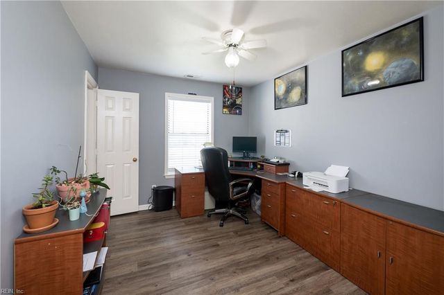 1609 Rollins CT, Virginia Beach, VA 23454