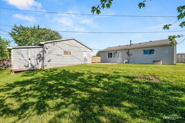 9223 Willow Lane, Mokena, IL 60448