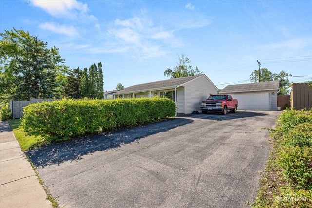 9223 Willow Lane, Mokena, IL 60448