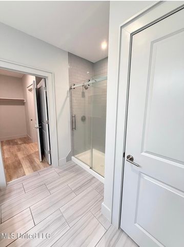 2501 Bienville Boulevard, 126, Ocean Springs, MS 39564