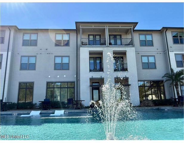 2501 Bienville Boulevard, 126, Ocean Springs, MS 39564