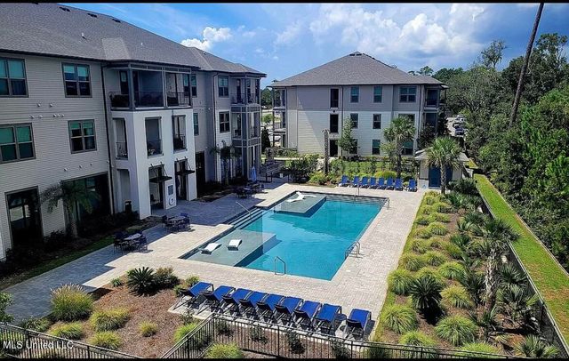 2501 Bienville Boulevard, 126, Ocean Springs, MS 39564