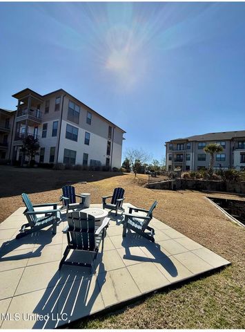 2501 Bienville Boulevard, 126, Ocean Springs, MS 39564