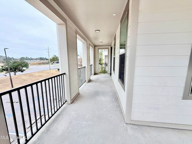 2501 Bienville Boulevard, 126, Ocean Springs, MS 39564