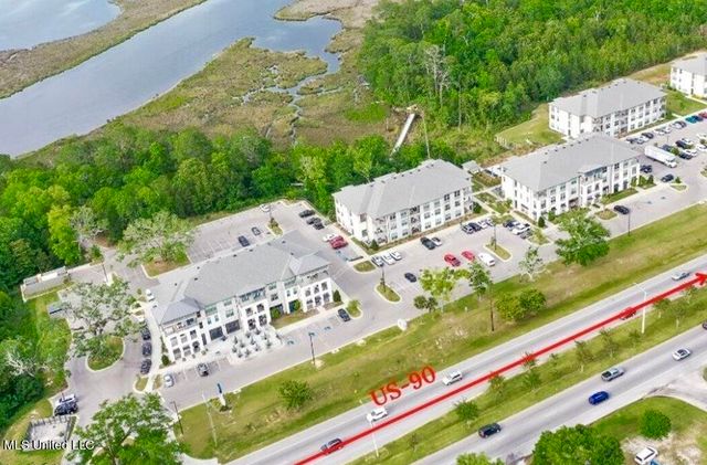 2501 Bienville Boulevard, 126, Ocean Springs, MS 39564