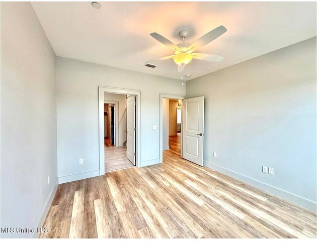 2501 Bienville Boulevard, 126, Ocean Springs, MS 39564