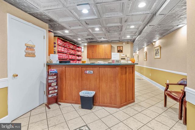 1841 S BROAD ST, Philadelphia, PA 19148