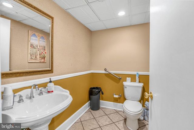 1841 S BROAD ST, Philadelphia, PA 19148