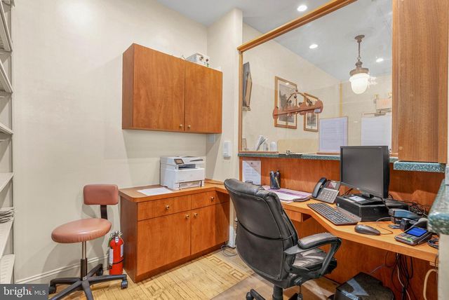 1841 S BROAD ST, Philadelphia, PA 19148