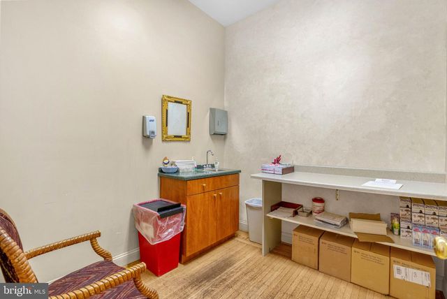1841 S BROAD ST, Philadelphia, PA 19148