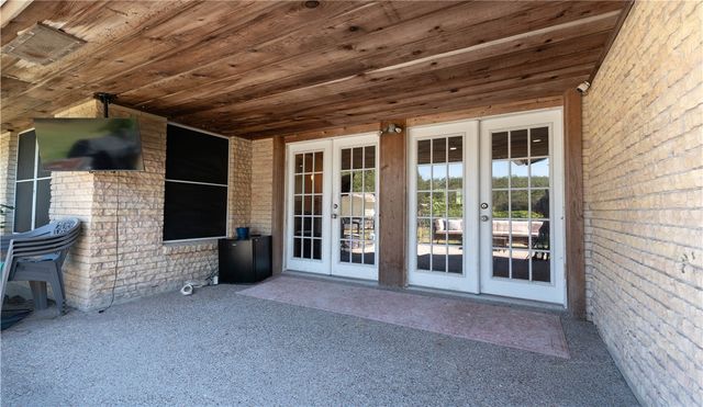 421 Glenoak Dr, Corpus Christi, TX 78418