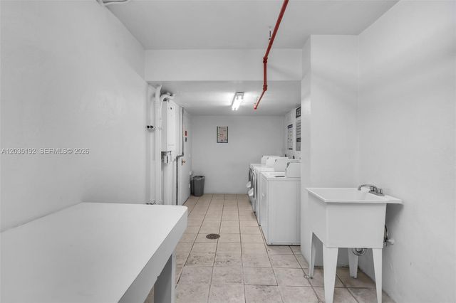 19370 Collins Ave 823, Sunny Isles Beach, FL 33160