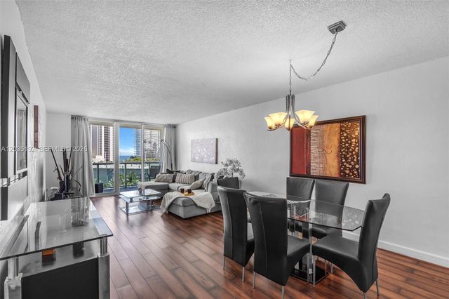 19370 Collins Ave 823, Sunny Isles Beach, FL 33160
