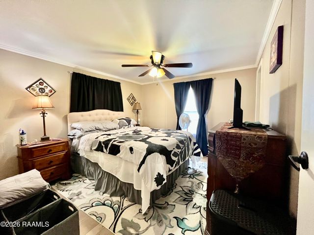 906 Troy Road, New Iberia, LA 70563