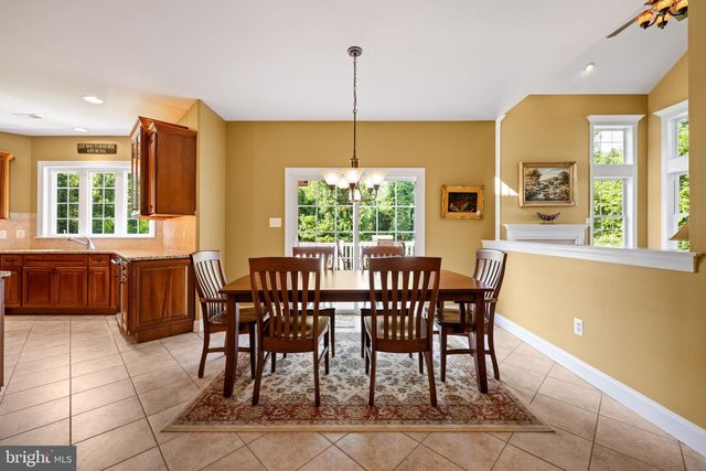 250 HERITAGE RD, Sewell, NJ 08080