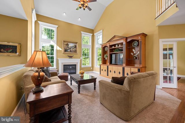 250 HERITAGE RD, Sewell, NJ 08080