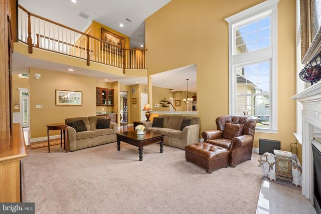 250 HERITAGE RD, Sewell, NJ 08080