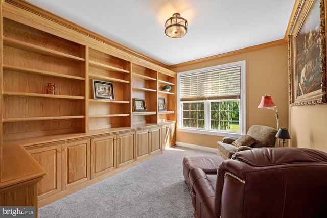 250 HERITAGE RD, Sewell, NJ 08080
