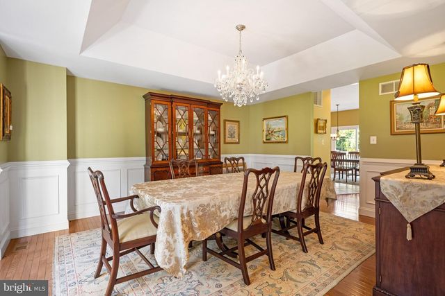 250 HERITAGE RD, Sewell, NJ 08080