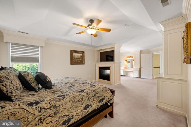250 HERITAGE RD, Sewell, NJ 08080