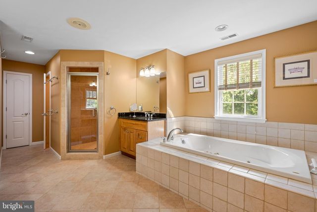 250 HERITAGE RD, Sewell, NJ 08080