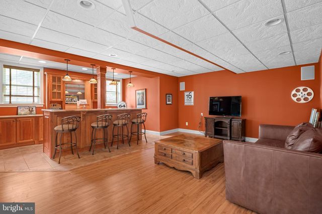 250 HERITAGE RD, Sewell, NJ 08080