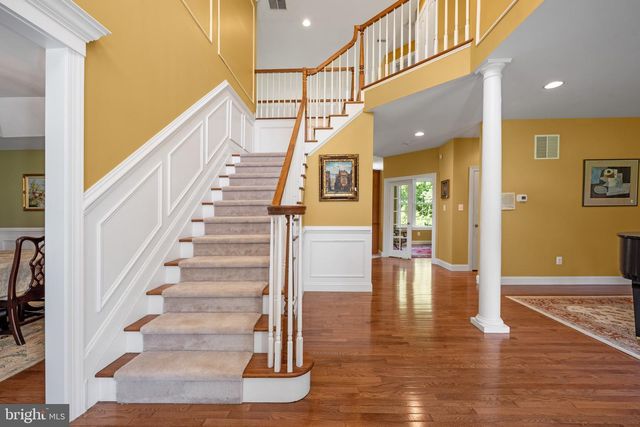 250 HERITAGE RD, Sewell, NJ 08080