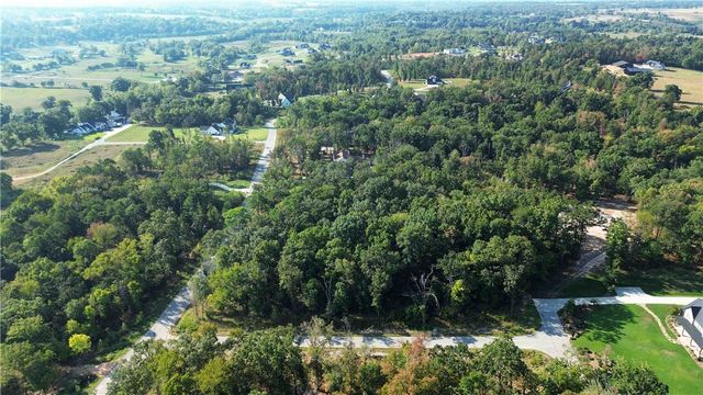 11333 Stillhouse Springs, Bentonville, AR 72713