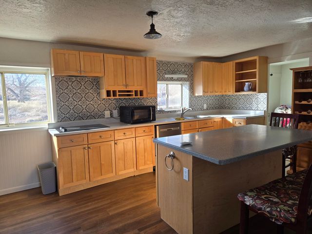 735 Highway 116, Bosque, NM 87006