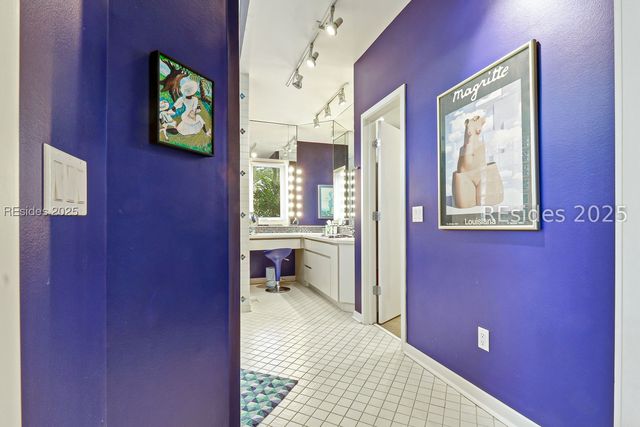 2 Long Marsh Ln, Hilton Head Island, SC 29928