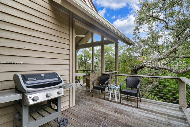 2 Long Marsh Ln, Hilton Head Island, SC 29928